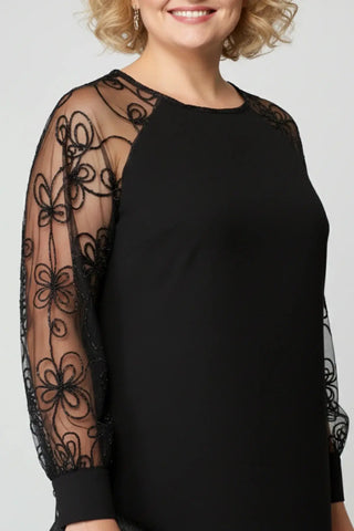 Midnight Lace Hourglass Gown SandSet